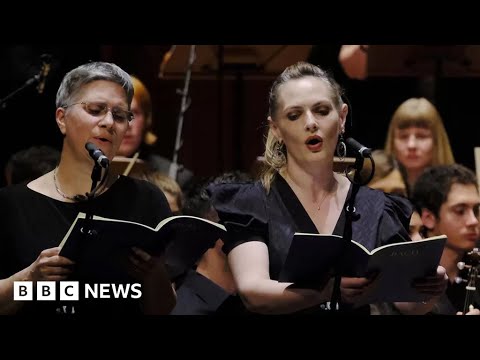 BBC reprieves BBC Singers choir after huge public outcry – BBC News