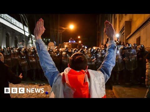 Georgia withdraws Russian-style draft law after protests – BBC News