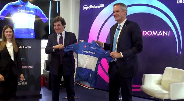 Banca Mediolanum e Giro d’Italia, svelata la Maglia Azzurra