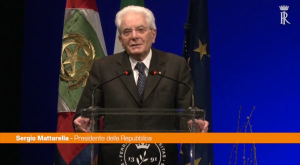 Mattarella “Vicini a sofferenze delle donne in Afghanistan e Iran”