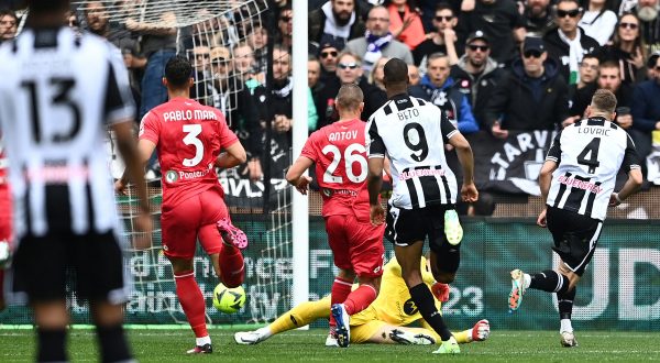 Beto pareggia su rigore al 92°, Udinese-Monza 2-2