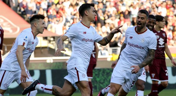 Torino-Roma 0-1, decide Dybala su rigore