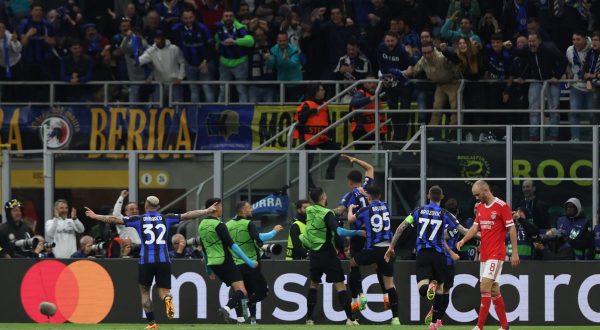 Inter-Benfica 3-3, nerazzurri in semifinale con il Milan