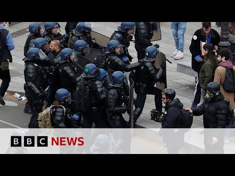 Hundreds more pension reform protests take place in France – BBC News