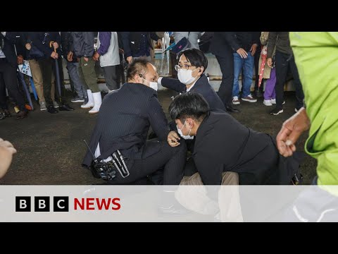 Japan PM evacuated after apparent smoke bomb blast during speech – BBC News