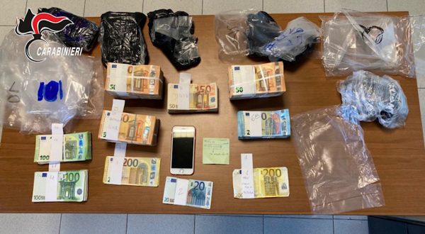 Traffico di droga in carcere a Opera, 30 tra arresti e fermi