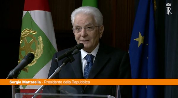 Mattarella “La pace tra i popoli va costantemente difesa”