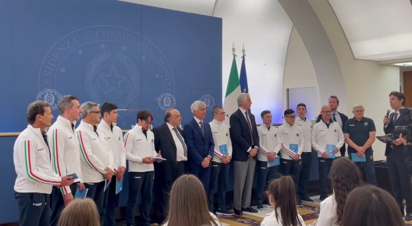 Abodi riceve i medagliati della ginnastica