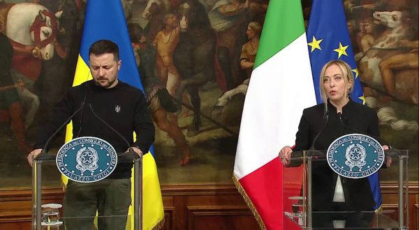 Meloni a Zelensky “Dall’Italia sostegno a 360 gradi”