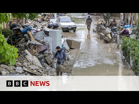 Italy’s floods leave more than a dozen dead and thousands homeless – BBC News