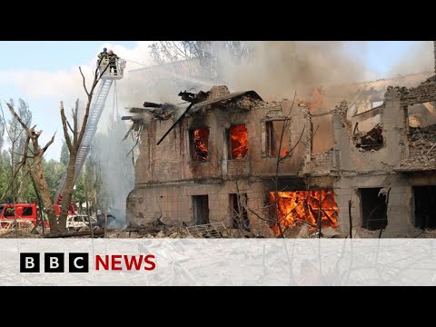 Ukraine war: Hospital destroyed by Russian missile attack – BBC News