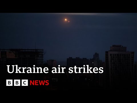 Ukraine war: Russia launches wave of air strikes – BBC News