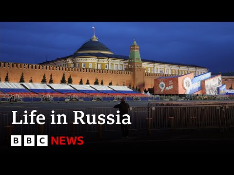 Life in Russia 14 months after the Ukraine invasion- BBC News