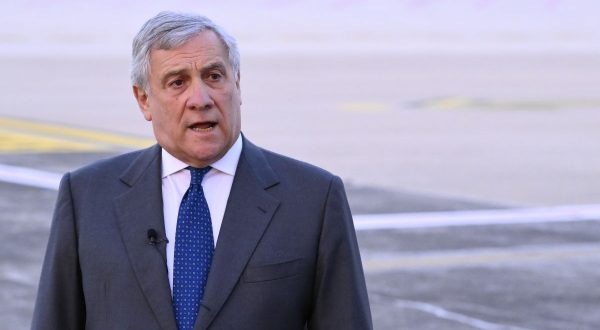 Ucraina, Tajani “Con distruzione diga involuzione in negativo”