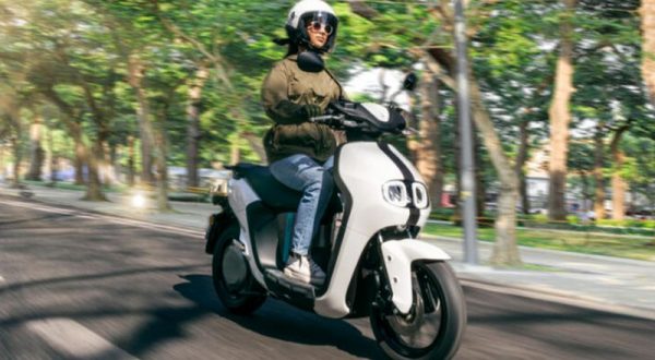 Yamaha NEO’s, fino a 68 km di autonomia puramente elettica