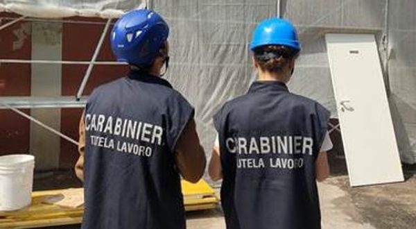 Controlli nei cantieri edili del Palermitano, scoperti 4 operai in nero