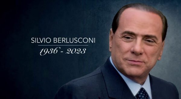 Nel Duomo di Milano i funerali di Stato per Silvio Berlusconi