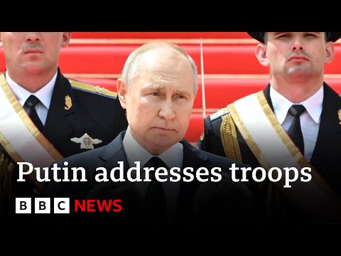 Russian troops ‘stopped a civil war’, Putin tells military – BBC News