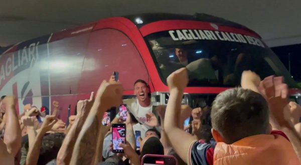 Cagliari in festa per la promozione in Serie A