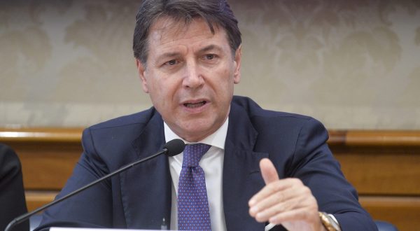 Covid, Conte “Governo ha paura di estendere l’inchiesta alle Regioni”