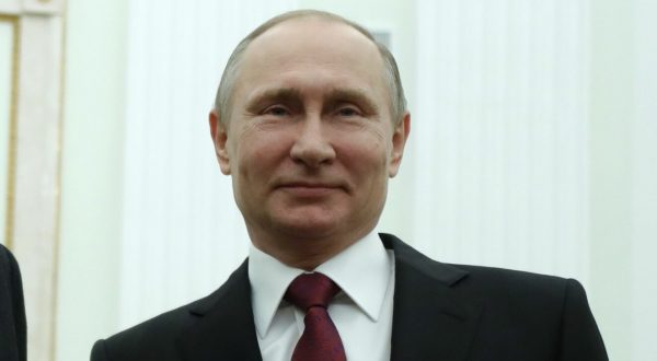 Putin “Useremo le bombe a grappolo se Kiev le utilizza”