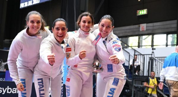 Italia argento mondiale nella spada donne a squadre