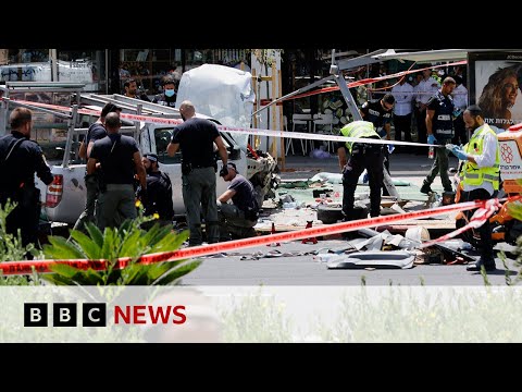 Seven injured in Tel Aviv attack – BBC News