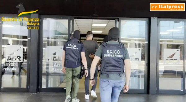 Estradati dal Paraguay due narcotrafficanti legati alla ‘Ndrangheta