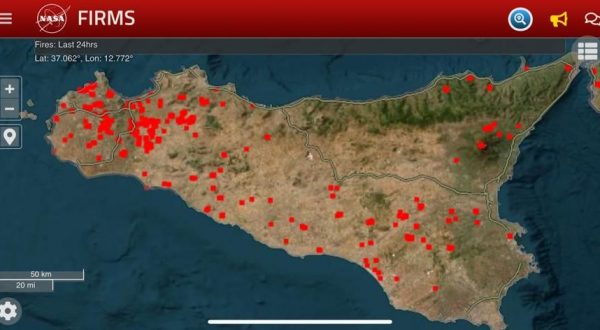 Schifani “Situazione incendi migliora, coordinamento perfetto”