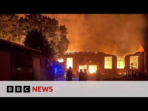 Russian bomb hits Ukrainian blood transfusion centre, says Zelensky – BBC News