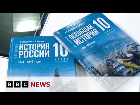 Russian schoolbook aims to justify Ukraine war – BBC News