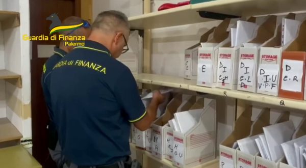 Truffa nel Palermitano, oltre 1.800 contratti di assicurazione falsi