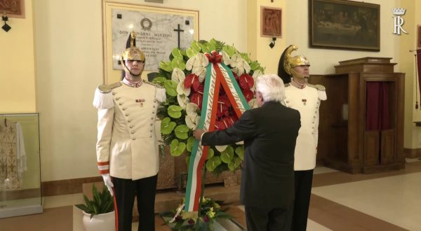 Mattarella rende omaggio a don Minzoni nel centenario della morte