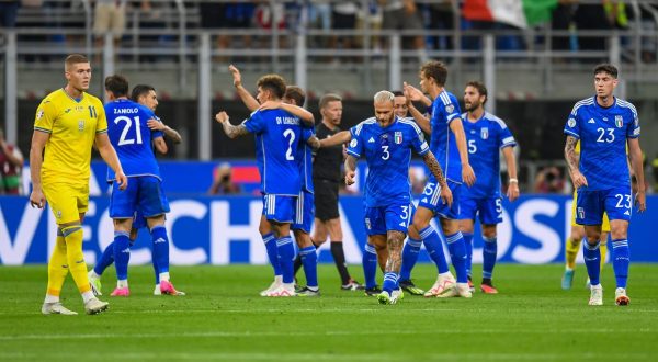 Doppietta di Frattesi, l’Italia batte 2-1 l’Ucraina