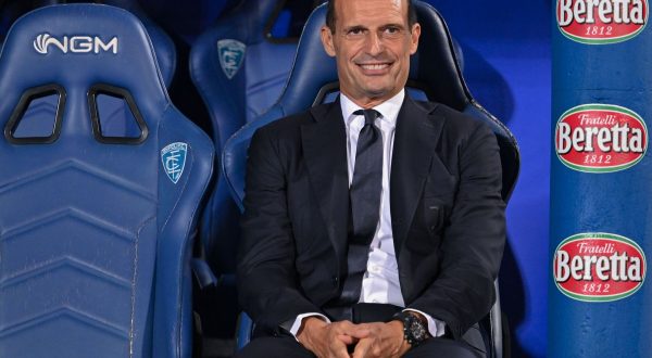 Allegri dribbla Bonucci “Contro Lazio scontro diretto”