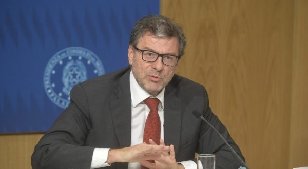 Giorgetti “Servono scelte difficili”