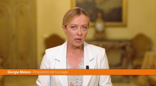 Meloni “Von der Leyen venga con me a Lampedusa”