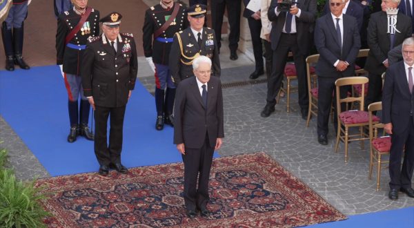 Mattarella alla cerimonia di cambio del Comandante dei Corazzieri