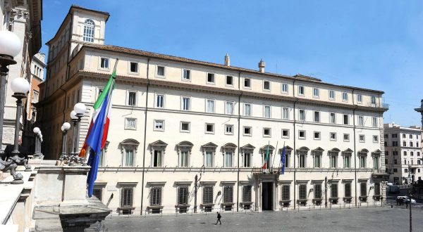 Medio Oriente, il Governo incontra i vertici dell’intelligence