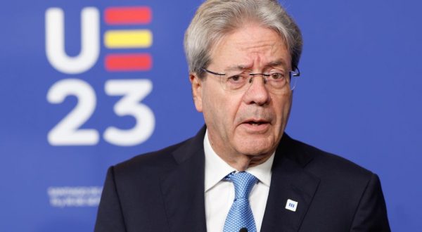 Gentiloni “Ue non può essere unico erbivoro in un mondo di carnivori”