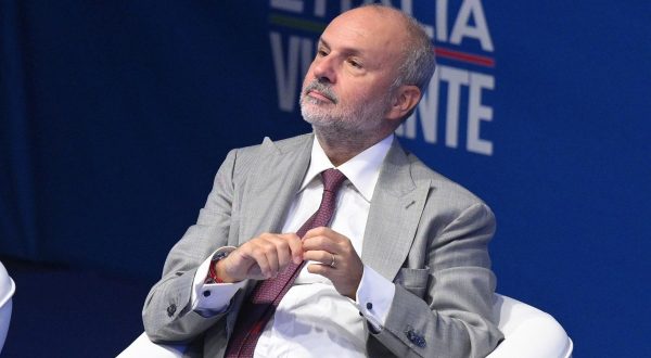 Schillaci “Liste d’attesa problema inaccettabile, servono più medici”