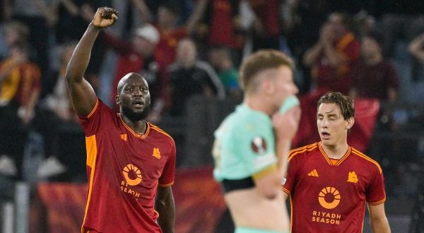 Roma-Slavia Praga 2-0, decidono Bove e Lukaku