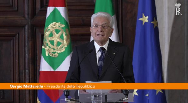 Mattarella “Rispettare la dignità del lavoro”