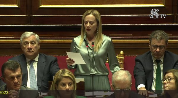 Governo, Meloni “Maggioranza compatta, fatevene una ragione”