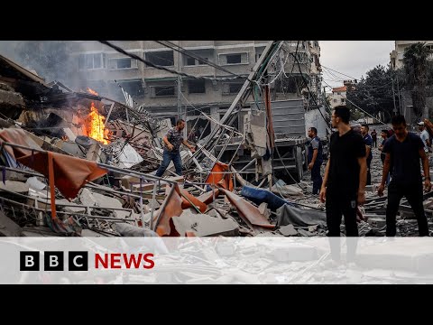 Israel says Gaza border finally secured as air strikes continue – BBC News