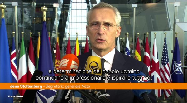 Stoltenberg “La Nato continuerà a sostenere l’Ucraina”