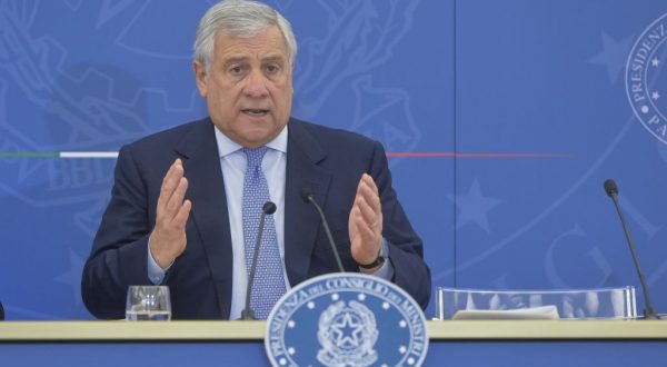 Medio Oriente, Tajani “Noi portatori di pace, obiettivo è de-escalation”