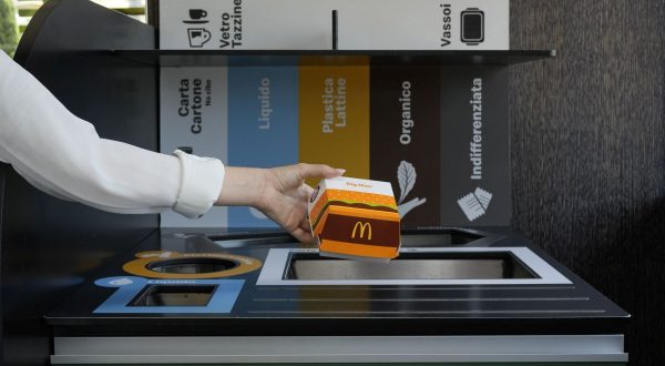 McDonald’s-Altroconsumo, al via campagna sulle buone pratiche di riciclo