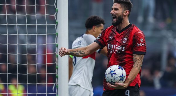 Il Milan torna in corsa in Champions, battuto 2-1 il Psg