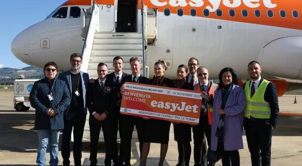 Primo volo easyJet atterra all’aeroporto di Comiso “Pio La Torre”